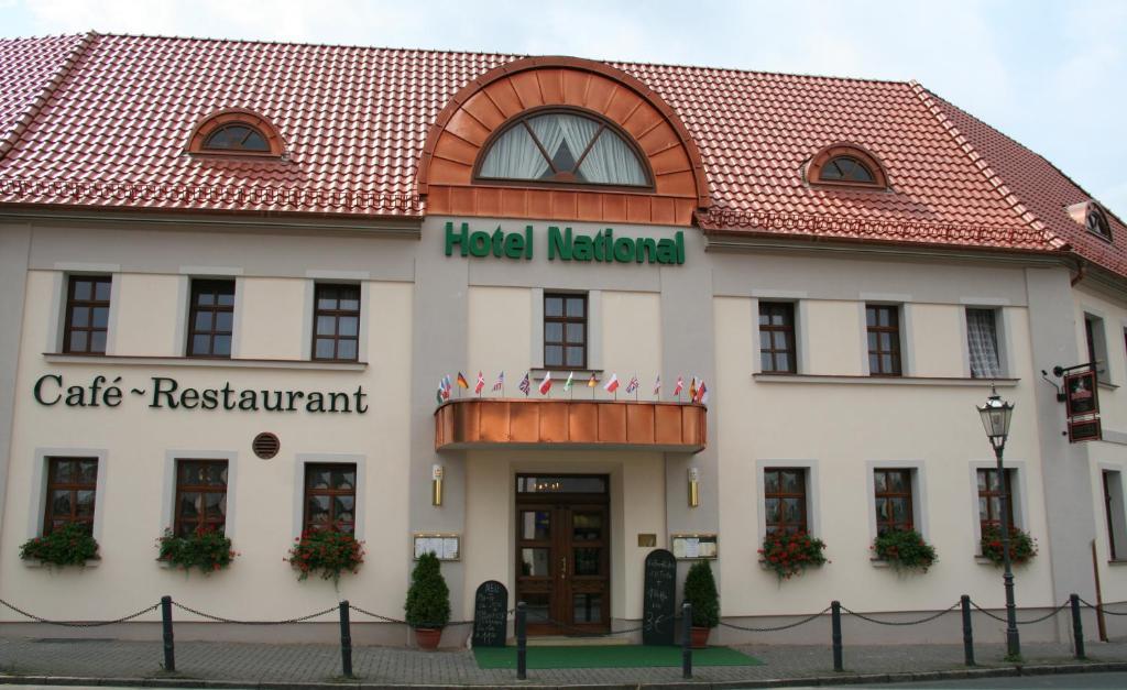 Hotel National 바트두벤 외부 사진